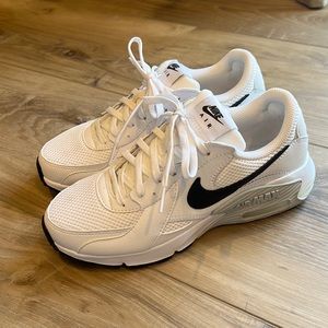 Womens Nike Air Max